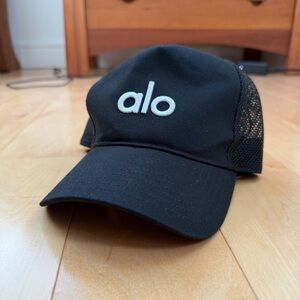 ALO Yoga - Black Mesh Trucker Hat